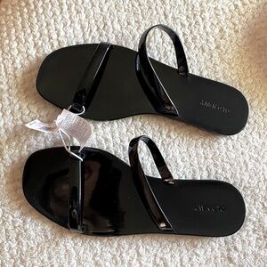 Women’s SZ 9 sandals Black